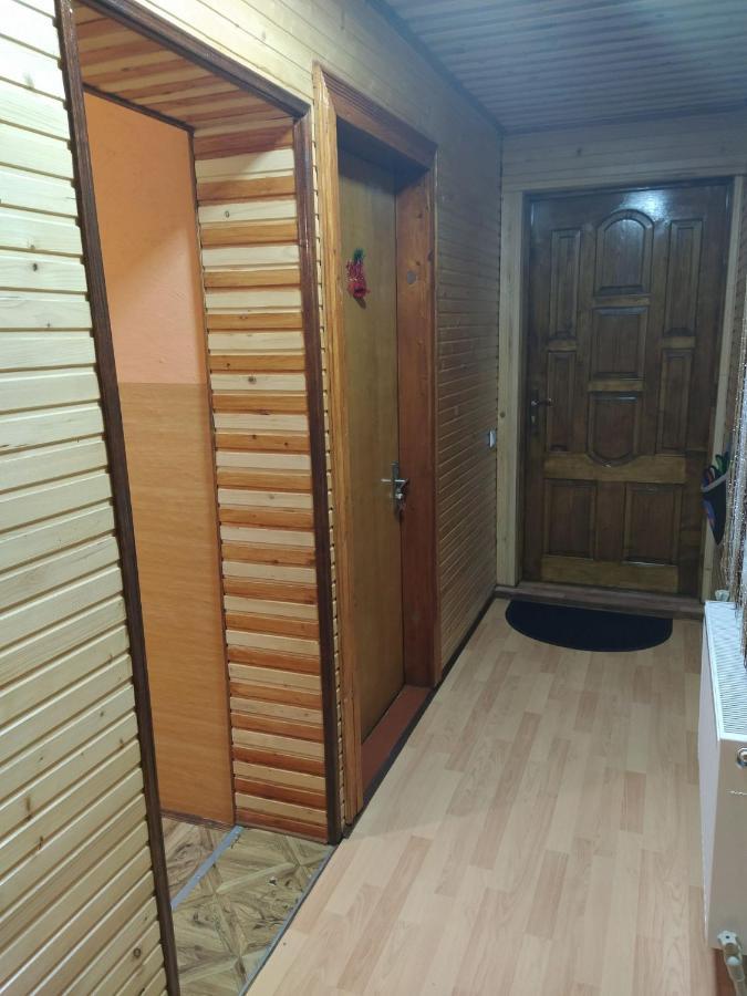 Hotel V Ulyanu Jaremče Exteriér fotografie