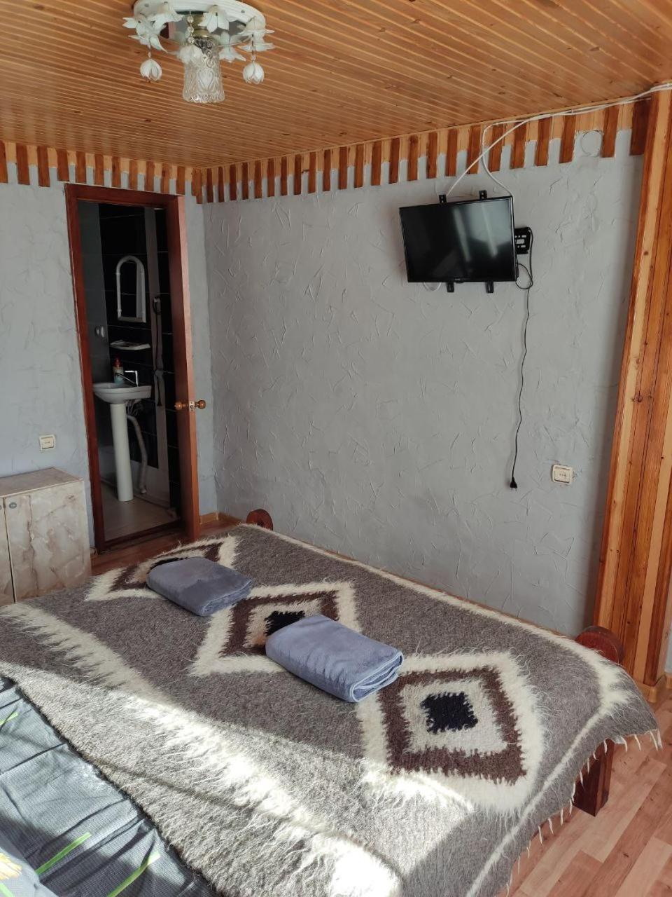 Hotel V Ulyanu Jaremče Exteriér fotografie
